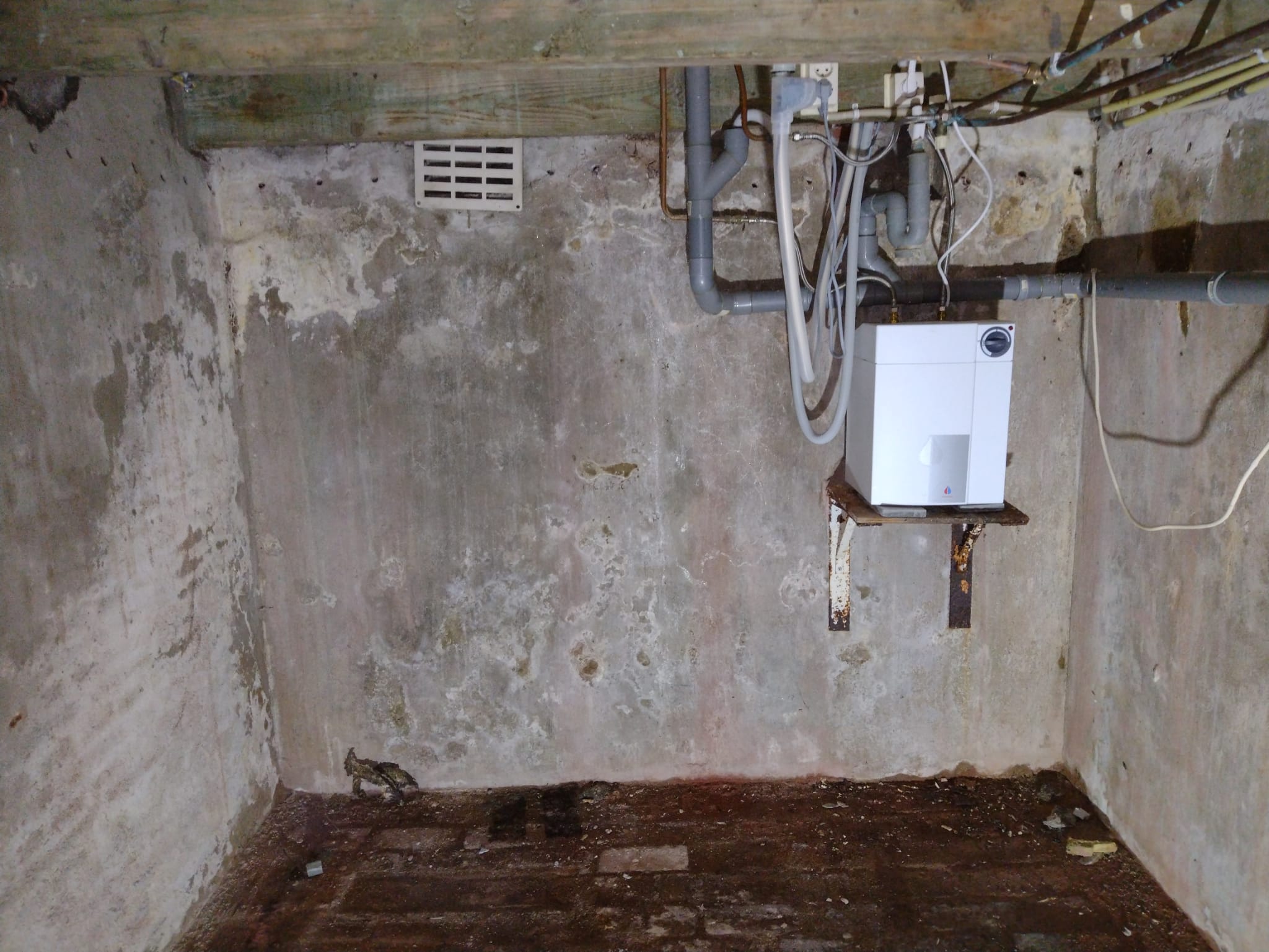 Vochtbestrijding Kelder water dicht